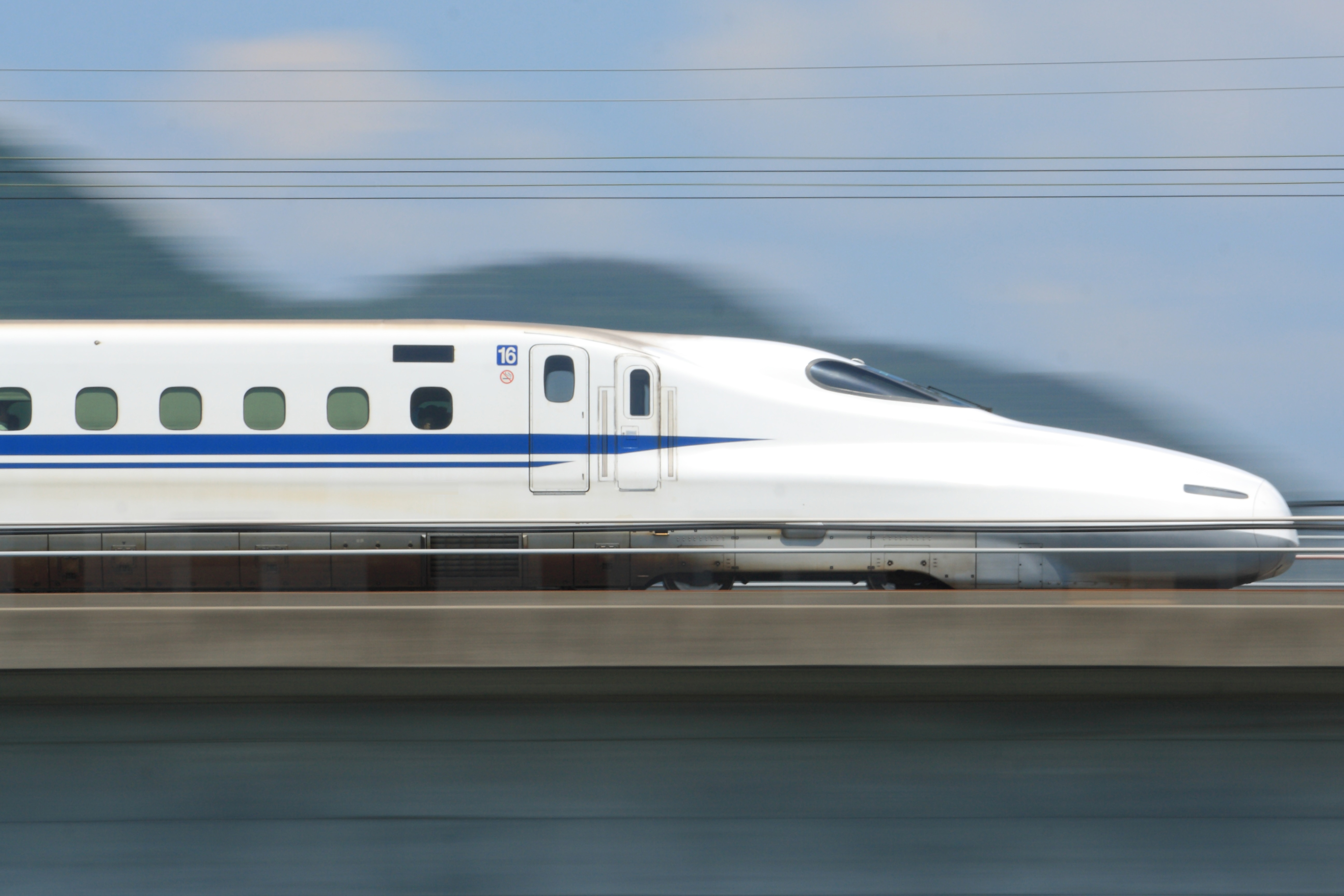 東海道・山陽新幹線N700系